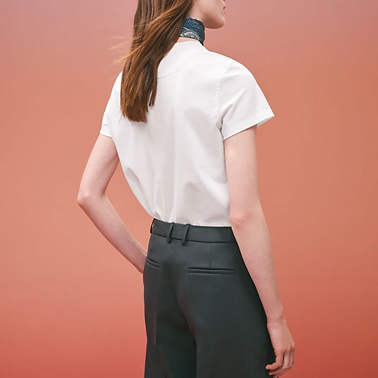 (Women) HERMES  Embroidered Pocket White T-Shirt FW22 H2H4614DU90 圖 5