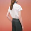 Purchase (W) HERMES Baju-T Putih Poket Sulam FW22 H2H4614DU90