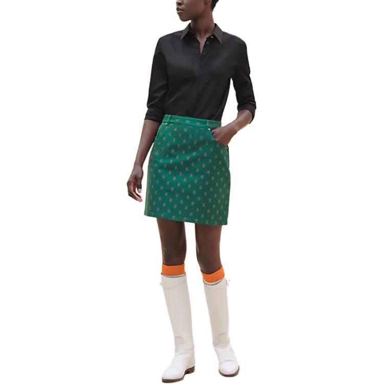 Lookbook (W) HERMES 綠色波點印花牛仔迷你裙 配拉鍊設計. H4E0351D7EK