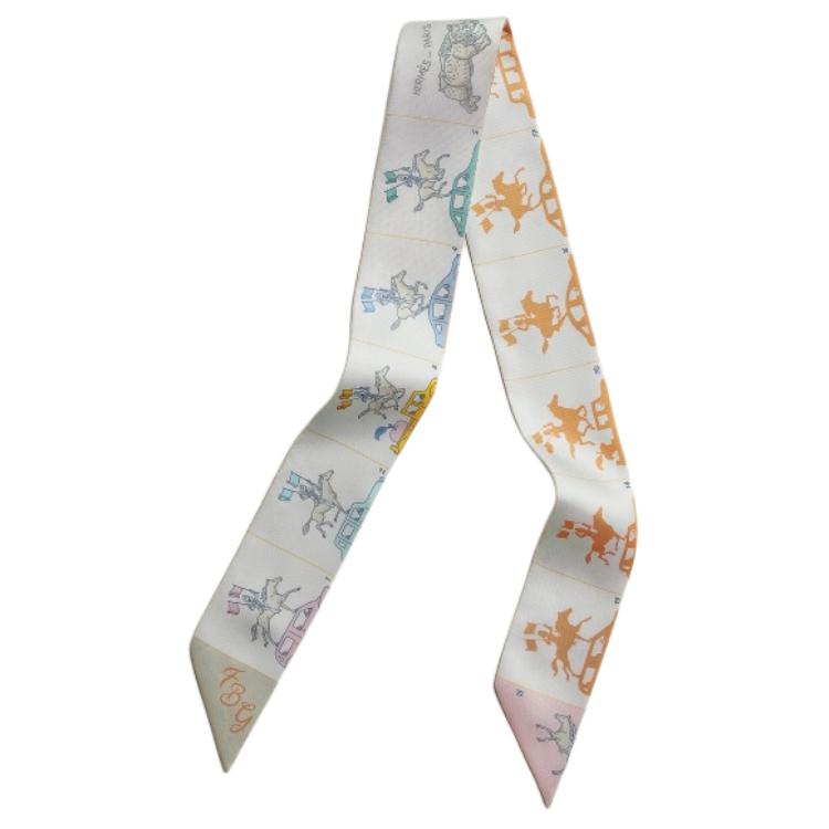 (Women) HERMES  Multi-Color Embroidered Letter Design Silk Scarf H064150S 圖 2