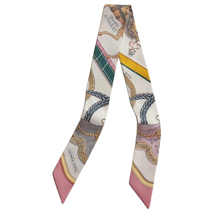 (Women) HERMES  Multicolor Letter Print Silk Scarf. H061364S