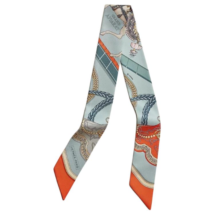(Women) HERMES  Multicolor Letter Print Silk Scarf. H061364S 圖 4