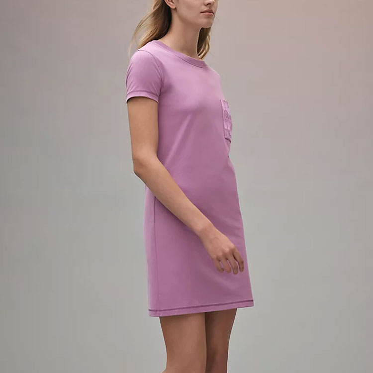 Lookbook (W) HERMES Vestido Morado Bordado con Bolsillo y Manga Corta. H2E4508DU5C