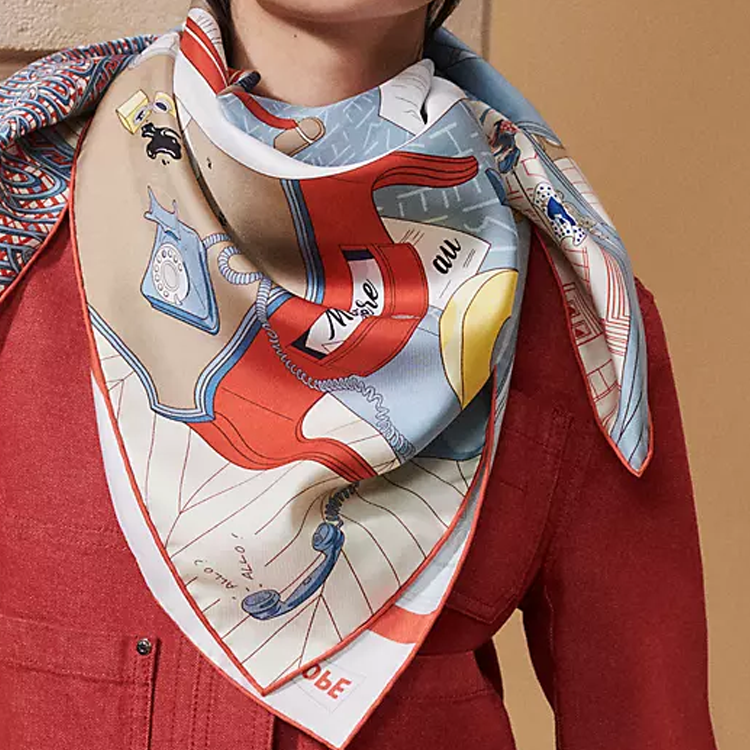 (Women) HERMES  Silk Scarf Light Blue with Printed Pattern Design H004106Sv02 圖 5