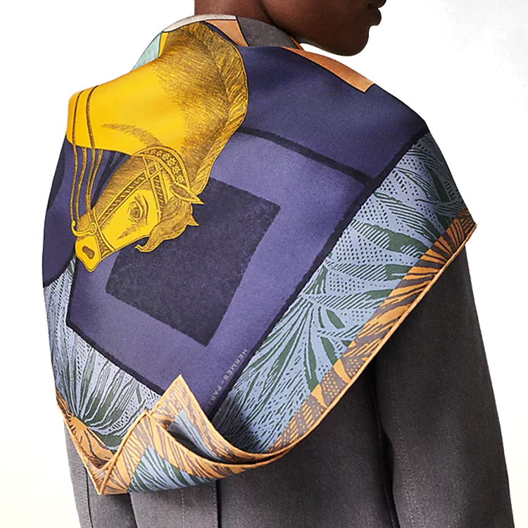 (Women) HERMES  Silk Scarf with Animal Print - Multicolor. 004008S 09 圖 3