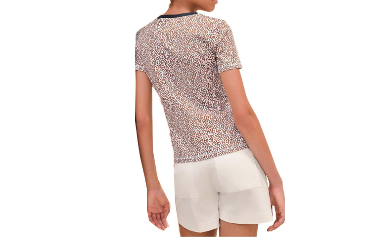 Lookbook (W) HERMÈS Camiseta Marrón Slim Fit de Manga Corta con Estampado Gráfico. H4E4620DB1W