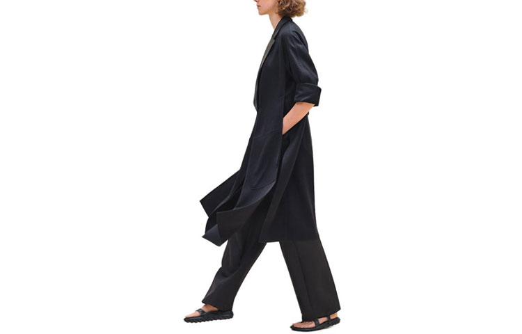 Shop (Women) HERMES  Solid Color Long Sleeve Coat Black Blue Mid-Length Loose Fit H4E0189DL5H