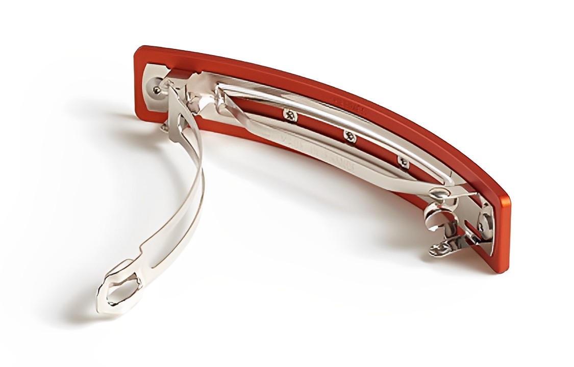 Lookbook (W) エルメス スタイリッシュ ミニマル オレンジ ヘアクリップ H211011G 05