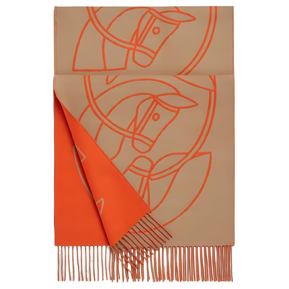 (Women) HERMES  Stylish Warm Knit Scarf with Animal Pattern. H253955S