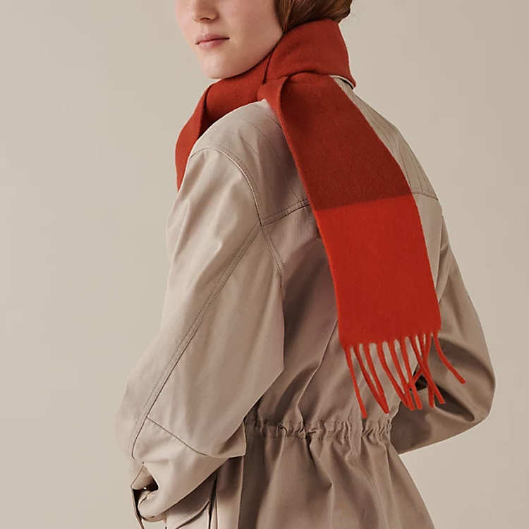 (Women) HERMES  Stylish Warm Knit Scarf with Tassels in Vermilion Red. H259097s 03 圖 3