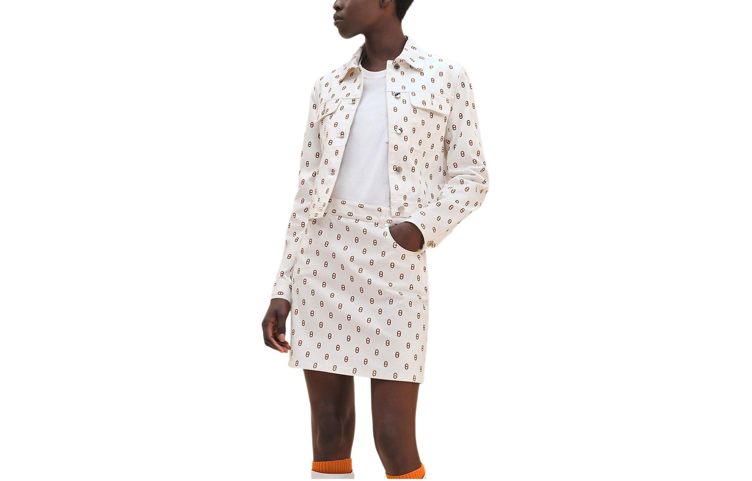 Order (Women) HERMES  White Printed Denim Jacket with Square Collar and Button Front. H4E0215D3HW