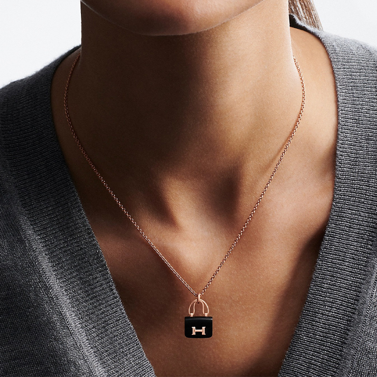 (Women) HERMES Amulettes Constance Rose Gold Pendant Necklace for Women H221354B-00 圖 4