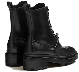 (W) エルメス アンクルブーツ 黒カーフスキン
(Erumesu ankuru būtsu kuro kāfusukin) H222070Z-02 Shop (W) エルメス アンクルブーツ 黒カーフスキン
(Erumesu ankuru būtsu kuro kāfusukin) H222070Z-02