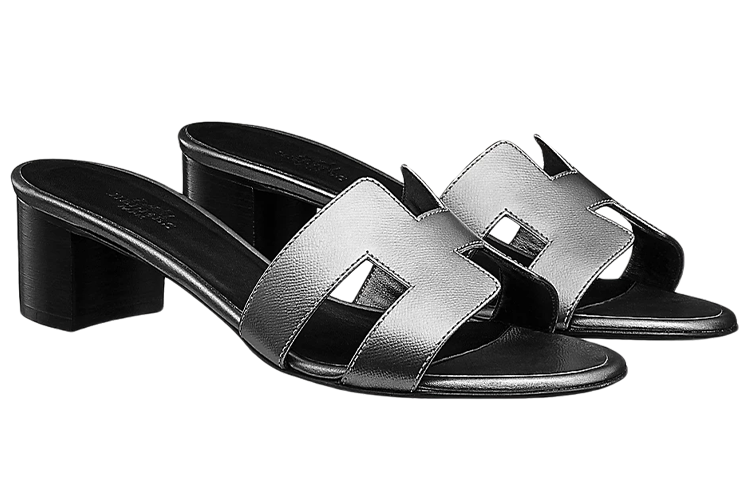 Lookbook (W) 爱马仕小牛皮高跟凉鞋“银色” H201144Z-52