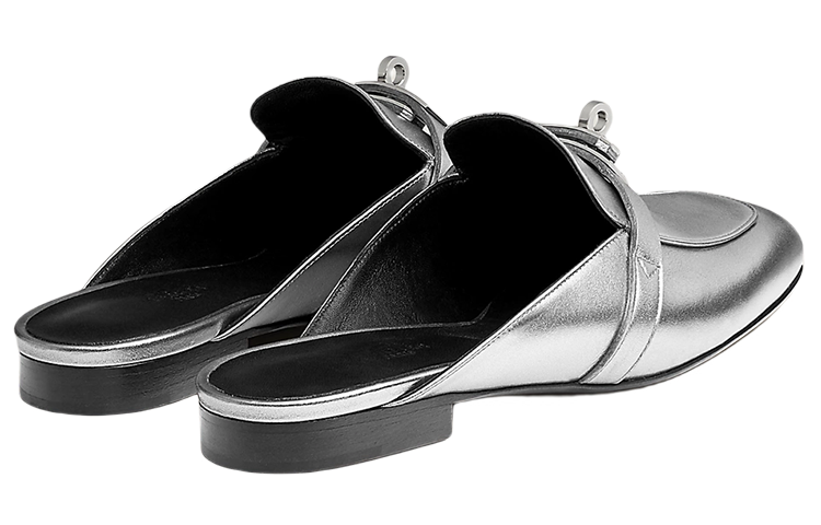 Shop (W) エルメス カーフ ミュール 「シルバー」 H221083Z-52