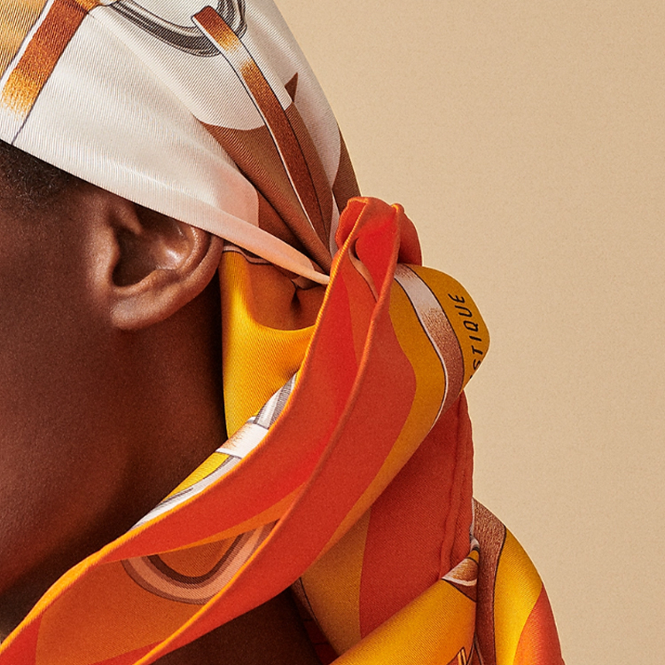 (Women) HERMES Carre Twill Silk Scarf Orange for Women. H004009S02 圖 3