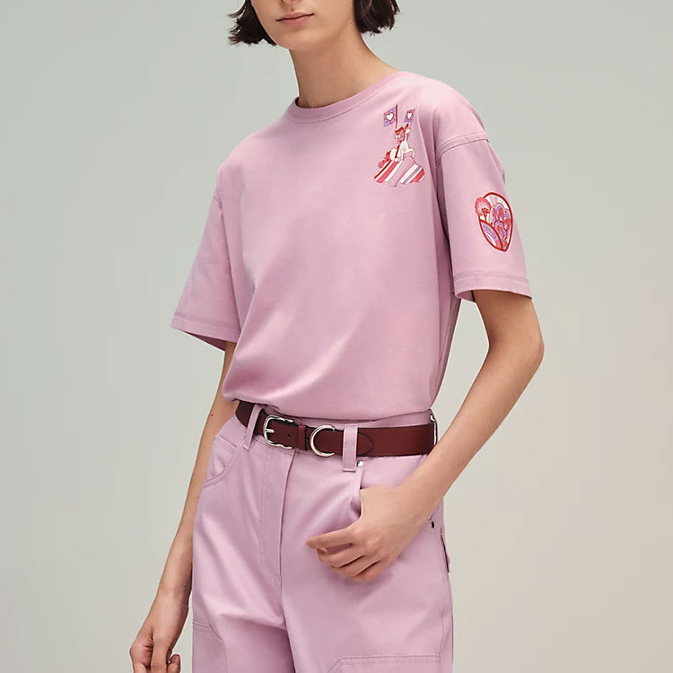 Shop (W) 에르메스 만화 프린트 핑크 오버사이즈 크루넥 티셔츠 여성 SS22 H2E4602DUL6