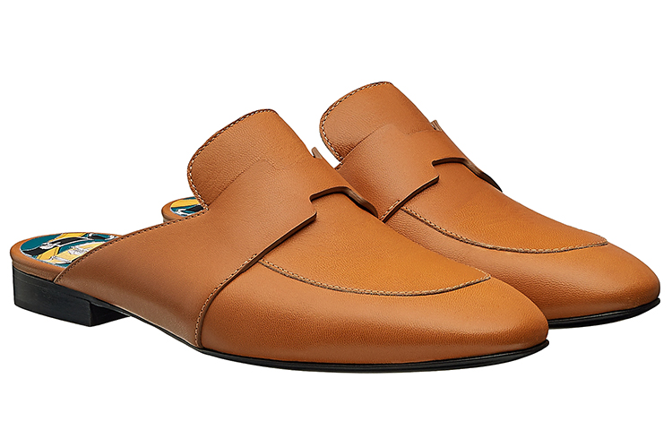 Lookbook (Women) HERMES Catena 'Brown' H211067Z-B8