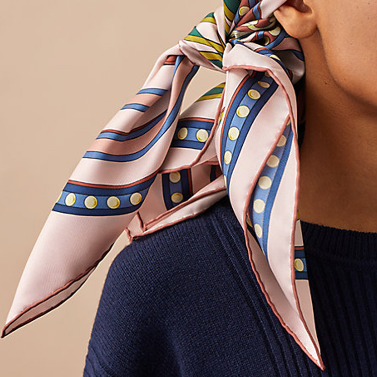 (Women) HERMES Celebration Silk Scarf for Women - Multicolor H003778S-08 圖 3