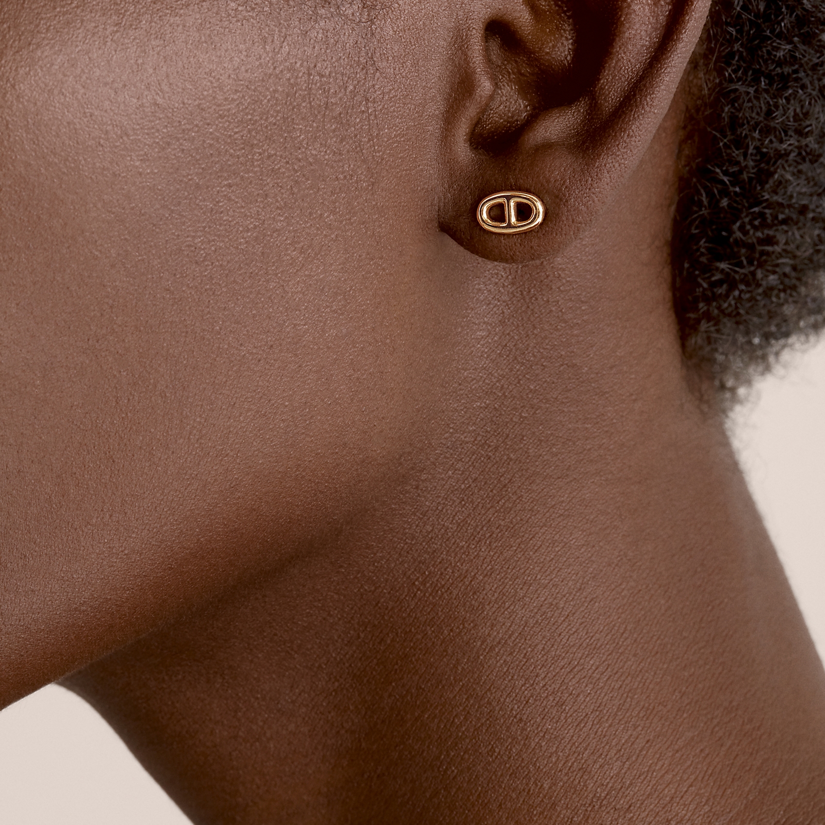 (Women) HERMES Chaine d'ancre Pig Nose Gold Stud Earrings for Women H113503B-00 圖 6