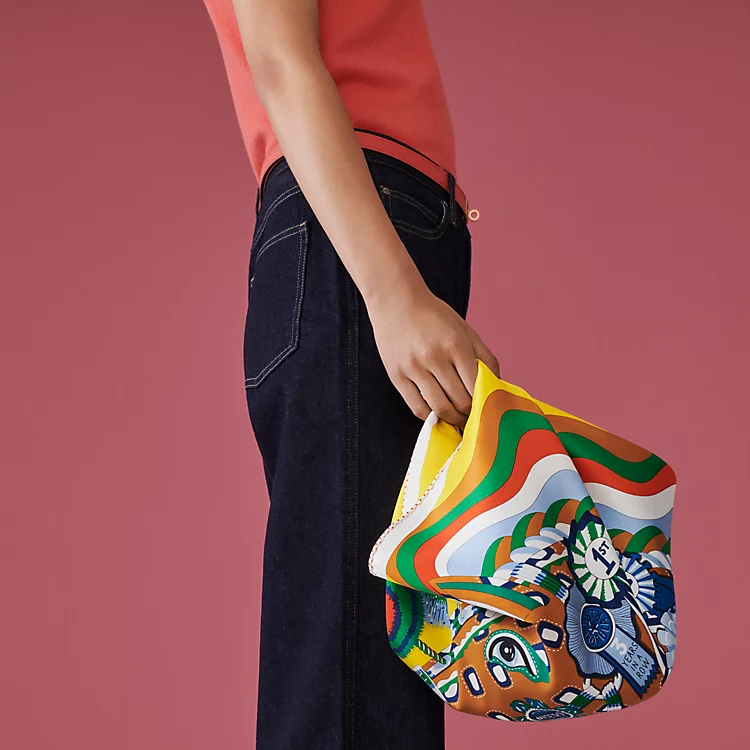 (Women) HERMES Cheval Mascotte Yellow Hand-Rolled Edge Women’s Silk Scarf H983952S-08 圖 3