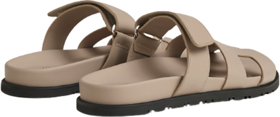 (W) エルメス シプレ レザー スライド (ブラウン) H222299Z-B3 Lookbook (W) エルメス シプレ レザー スライド (ブラウン) H222299Z-B3