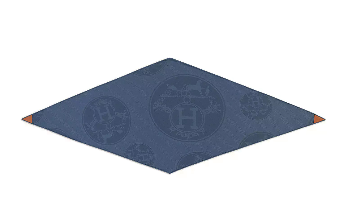 (Women) HERMES Classic Jacquard Diamond Wool Scarf Navy Blue H612494S 03 圖 2