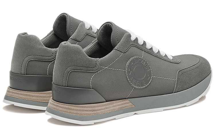 Shop (W) HERMES Drive 'Kelabu Tantalum' H212265Z-67