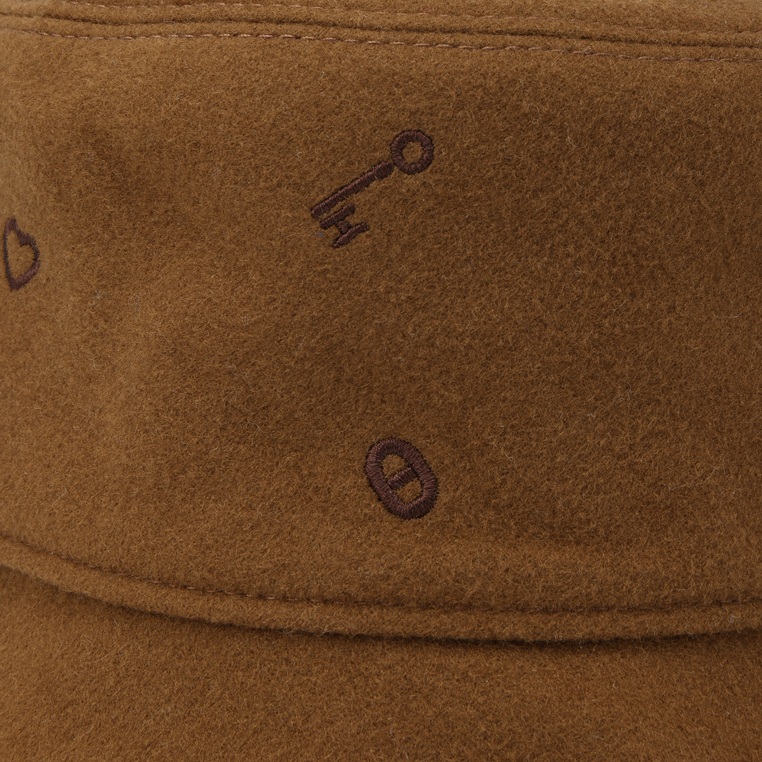 Details for (W) HERMES Topi Baldi Kasmir Bersulam H212011N-BZ57