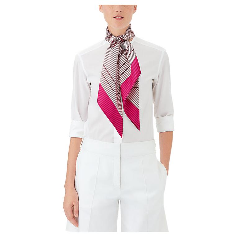 (Women) HERMES Finesse Fashion Versatile  Silk Scarf in Rose Red. H011266S-03 圖 3