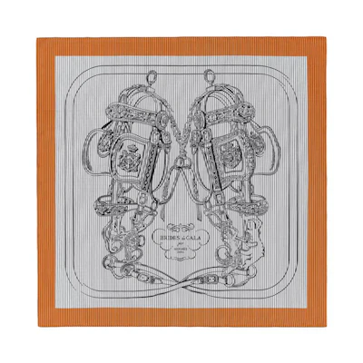 (Women) HERMES Finesse Printed Silk Scarf for Women in Orange. H011266S-02
