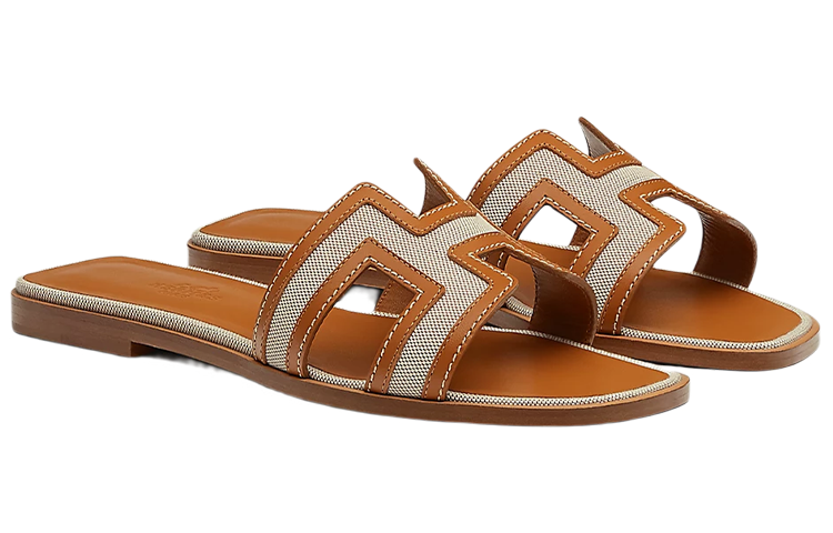 Lookbook (W) HERMES Kasut Rata 'Kulit Anak Lembu Coklat' H221106Z-79