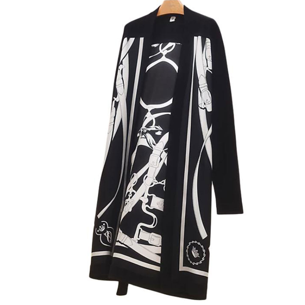 (Women) HERMES FW22  Black Geometric Print Wool Knit Long Cardigan Sweater. H2H2817DT02