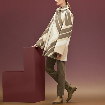 (Women) HERMES FW22 Multicolor Printed Long Sleeve Loose Casual Jacket. H2H0133DIBJ Lookbook (Women) HERMES FW22 Multicolor Printed Long Sleeve Loose Casual Jacket. H2H0133DIBJ