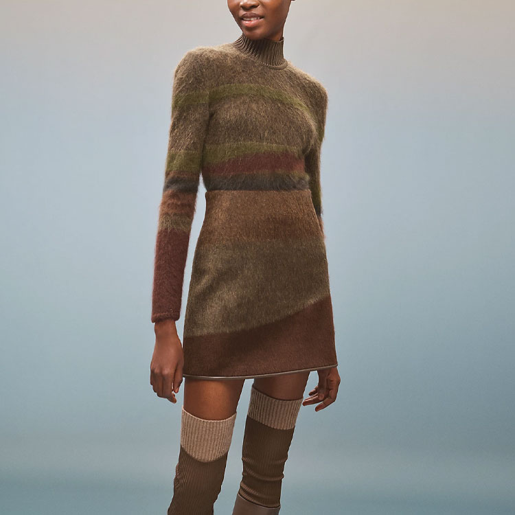 Purchase (Women) HERMES FW22  Striped Patchwork Fleece Pullover Sweater Brown. H2H2600DG4P