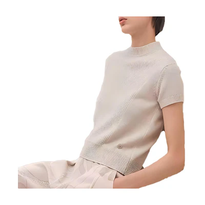 (Women) HERMES FW23 Beige Plain Crewneck Short Sleeve Knit Top. H3H2600D1F8