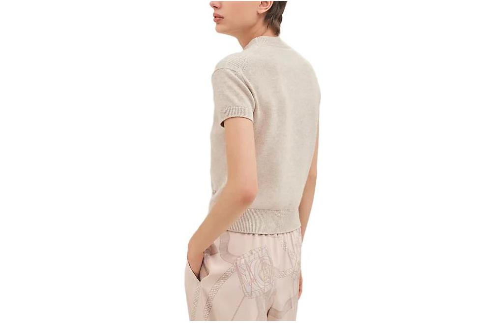 Lookbook (Women) HERMES FW23  Beige Plain Crewneck Short Sleeve Knit Top. H3H2600D1F8