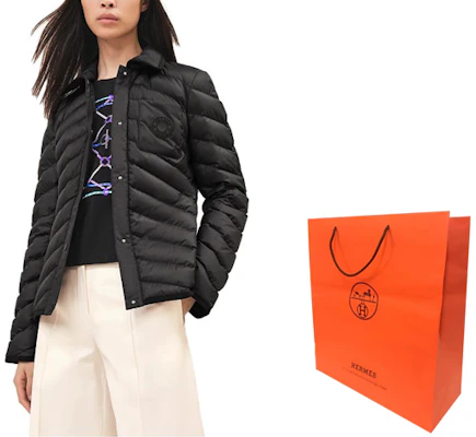 (W) Chaqueta Acolchada Negra HERMES FW23 con Parche de Logo Sólido. H3H0185DA02 Shop (W) Chaqueta Acolchada Negra HERMES FW23 con Parche de Logo Sólido. H3H0185DA02