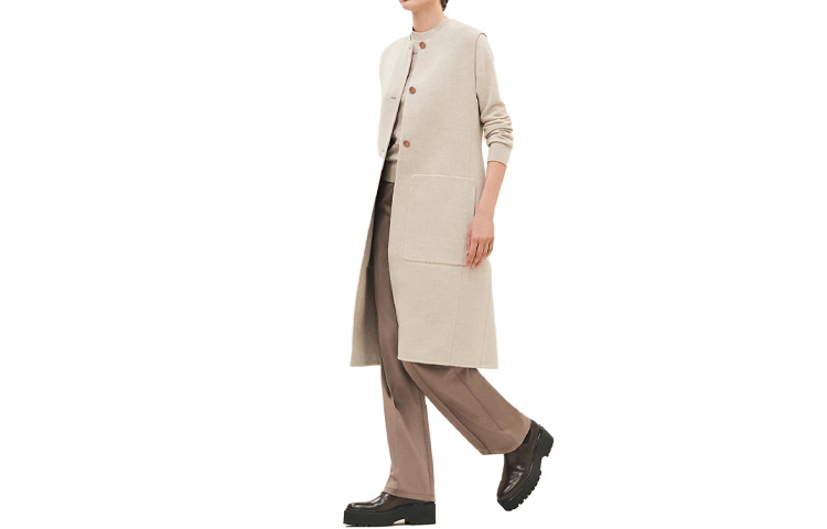 Order (Women) HERMES FW23  Sleeveless Long Vest in Solid Off-White with Pockets. H3H0191DBMV