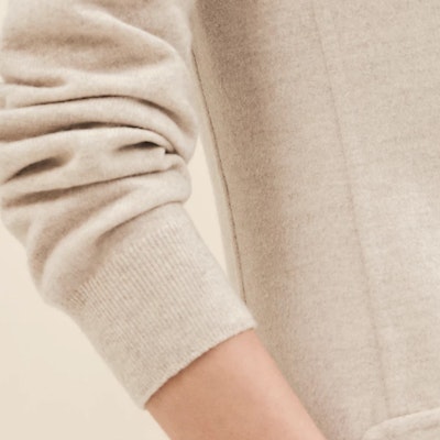 (Women) HERMES FW23 Sleeveless Long Vest in Solid Off-White with Pockets. H3H0191DBMV Cheap (Women) HERMES FW23 Sleeveless Long Vest in Solid Off-White with Pockets. H3H0191DBMV