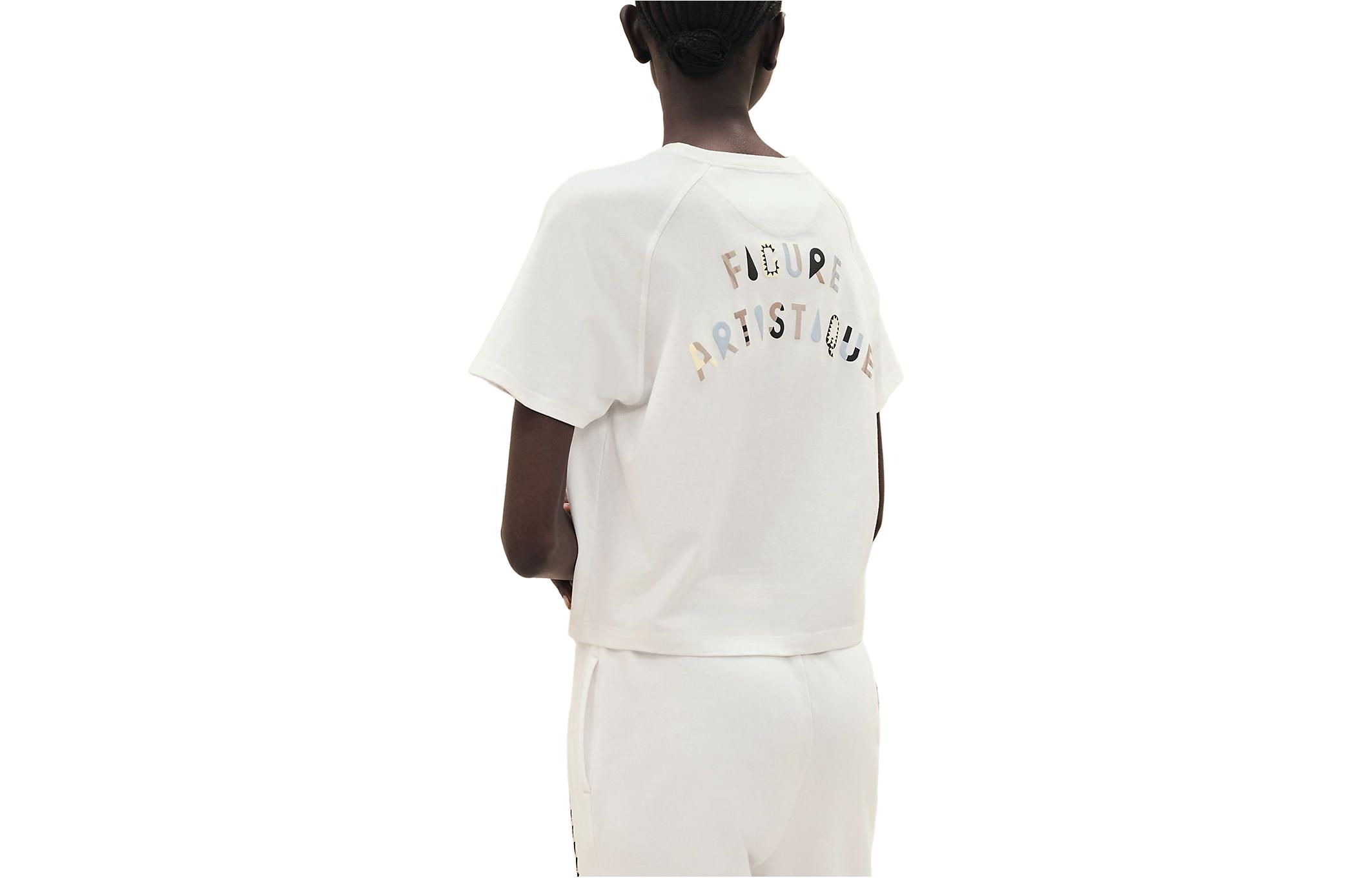 Lookbook (W) 에르메스 FW23 화이트 레터 프린트 반팔 풀오버 티셔츠. H3H4609DL90