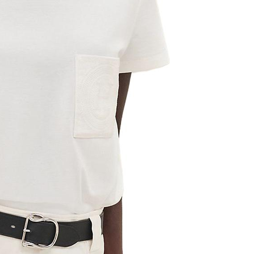 Sizing (W) HERMES FW23 Camiseta Blanca con Color Sólido y Bolsillo Bordado. H3H4614DL90