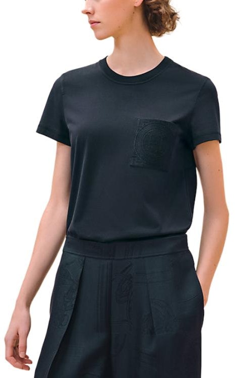 women-hermes-fw-24-black-blue-solid-logo-embroidered-pocket-tee-shirt-h4-h4615-da-5-h