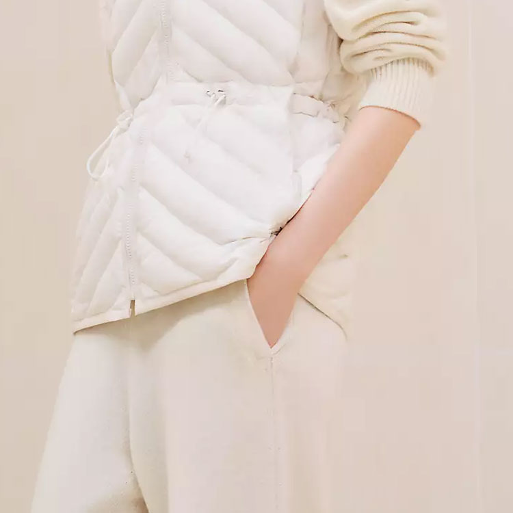 Details for (Women) HERMES FW24  Quilted Waist Drawstring Zip Vest White Pearl. H4H0169DRTL