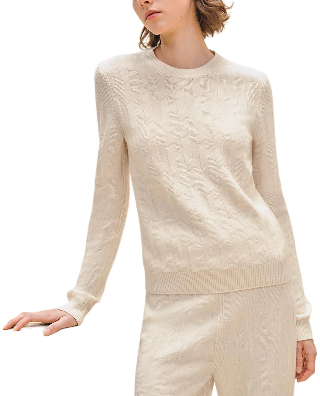 women-hermes-fw-24-white-knit-sweater-with-solid-logo-and-ribbed-long-sleeves-h4-h2610-d3-a3