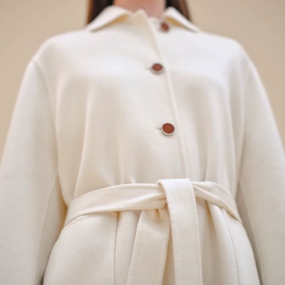 (Women) HERMES FW25 White Single-Breasted Long Sleeve Coat for Women H4H0100DAA3 Shop (Women) HERMES FW25 White Single-Breasted Long Sleeve Coat for Women H4H0100DAA3