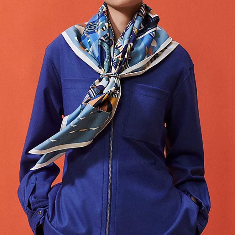 (Women) HERMES Geometric Pattern Silk Scarf for Women - Blue H004099Sv10 圖 4