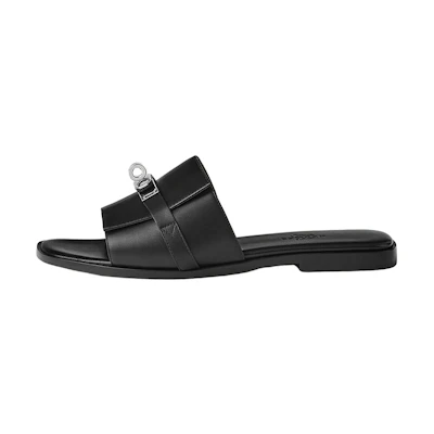 (W) HERMES Giulia 'Black Toe Loop Sandal'
