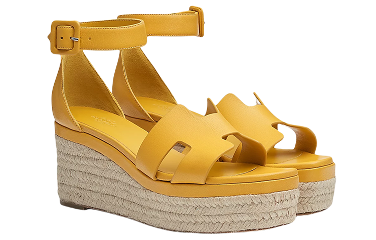 Lookbook (W) HERMES Sandal Kulit Kambing Wedge Gesper 'Kuning' H221143Z-96