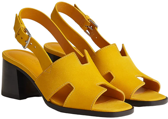 (W) Sandales à Boucle en Peau de Chèvre HERMÈS Ouvertes ''Jaune Fashion'' H231117Z-8X Lookbook (W) Sandales à Boucle en Peau de Chèvre HERMÈS Ouvertes ''Jaune Fashion'' H231117Z-8X
